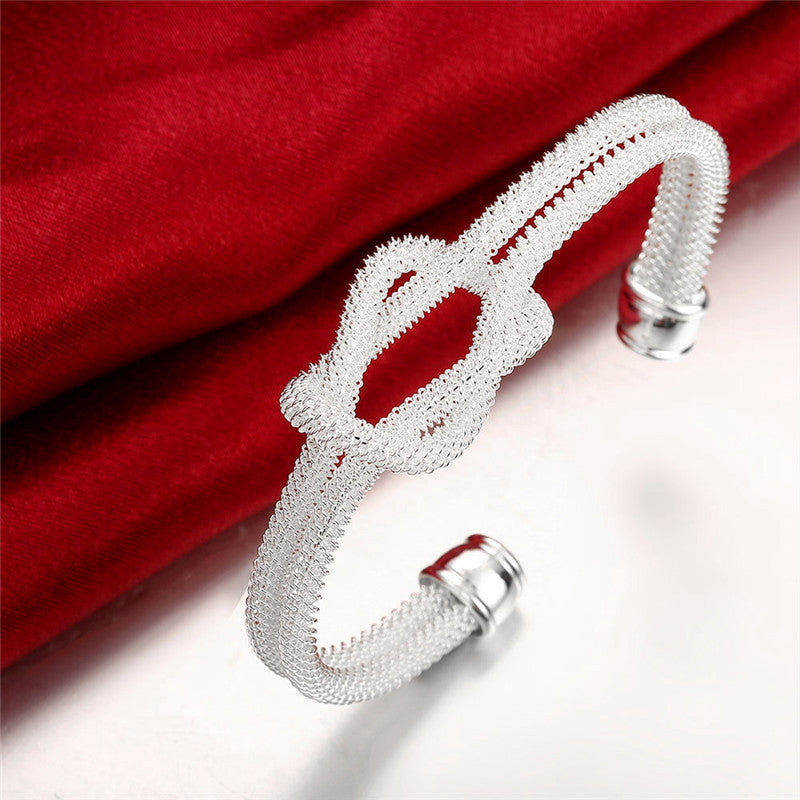 Flower Line Twisted Rope Bracelet