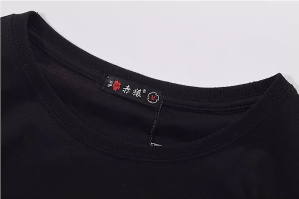 Embroidered squid short sleeve